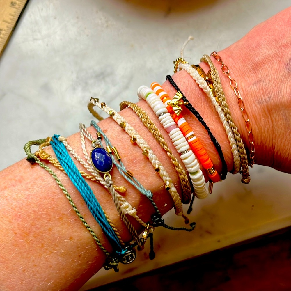 Lot of 15 Pura Vida Bracelets, assorted.